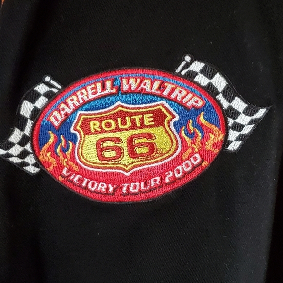 Darrell Waltrip Victory Tour 2000 - Picture 4 of 7